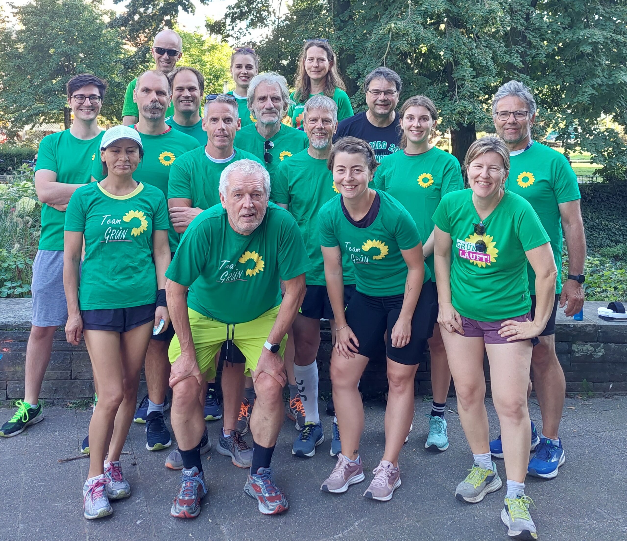 Bündnis 90/Die Grünen und GAL Münster sind wieder mit 16 Staffeln beim Münster-Marathon dabei