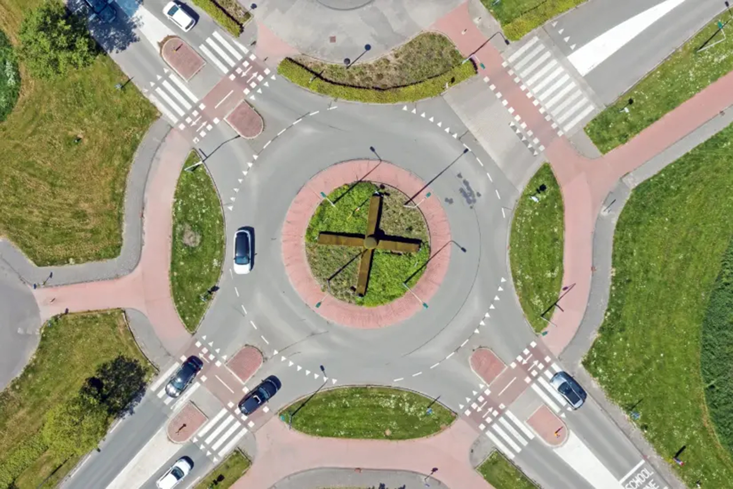 GRÜNE zum Kreisverkehr Von-Esmarch-Straße: Ein besserer Kreisel statt einer schlechten Ampelkreuzung